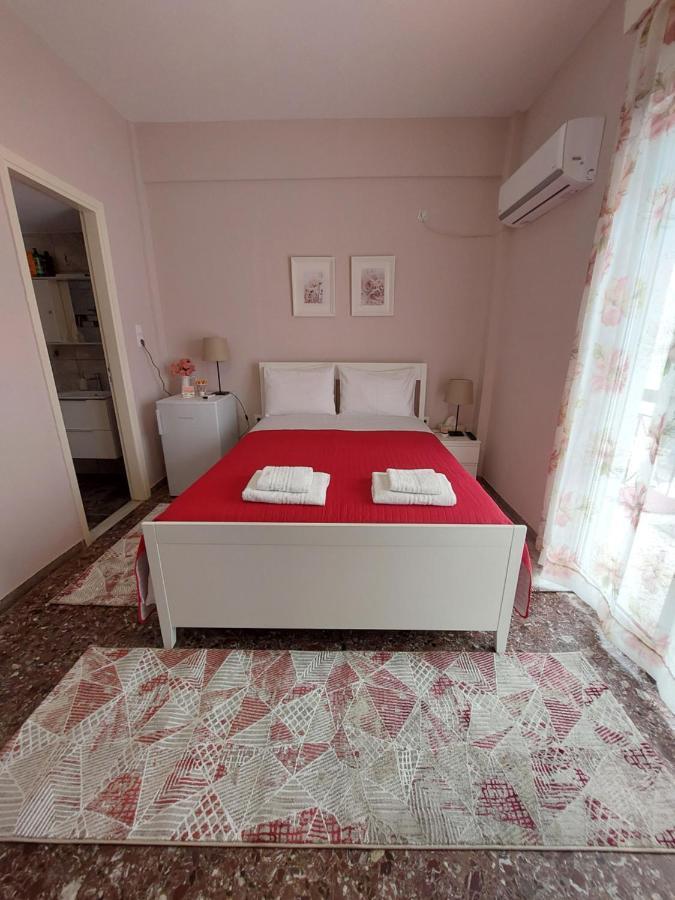 Crystal Home Near Airport Artemida  Esterno foto