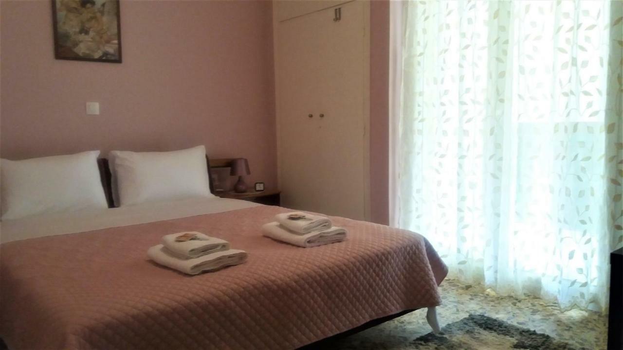 Crystal Home Near Airport Artemida  Esterno foto
